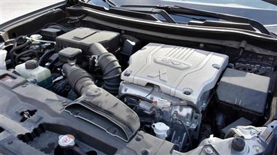 پیشرانه بنزینی میتوسبیشی اوتلندر PHEV